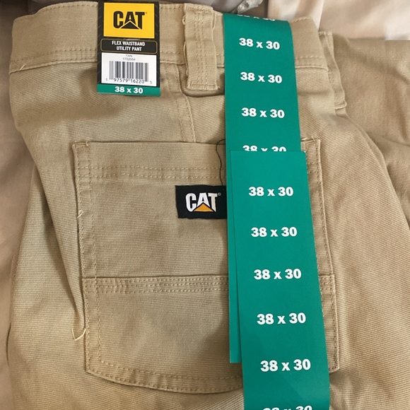 - NEW| Cat Men's Flex Waistband Utility Pants, Tan, Size 38x30 - Picture 2 of 3